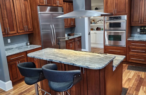 Arden House | Stunning South Asheville estate, hot tub, billiards, river access, fire pit
