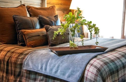 Topton Cabin | Stunning Yurt with Magnificent Creek Views in Topton, North Carolina
