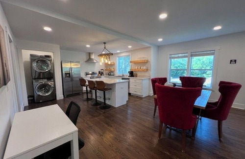 Joelton House | Stylish 2BR Apartment Retreat 1 bath Modern Kitchen Washer/Dryer