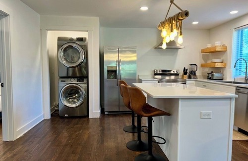 Joelton House | Stylish 2BR Apartment Retreat 1 bath Modern Kitchen Washer/Dryer