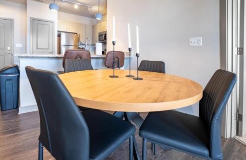 Matthews Apartment | Stylish, Comfortable 2BD Abode near DT Matthews