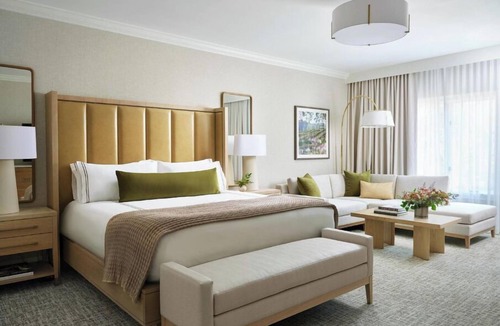 Braselton Hotel | Stylish Guest Room w/Plush Furnishings w/Access to Swimming Pool Cabana