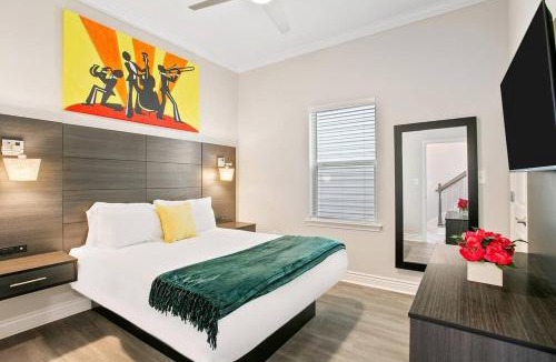 Tulane - Gravier House | Stylish Home Uniquely Designed near French Quarter