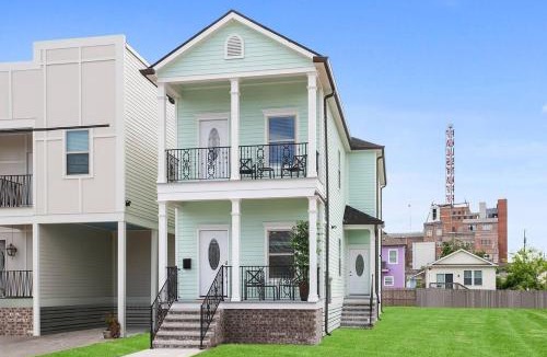Tulane - Gravier House | Stylish Home Uniquely Designed near French Quarter