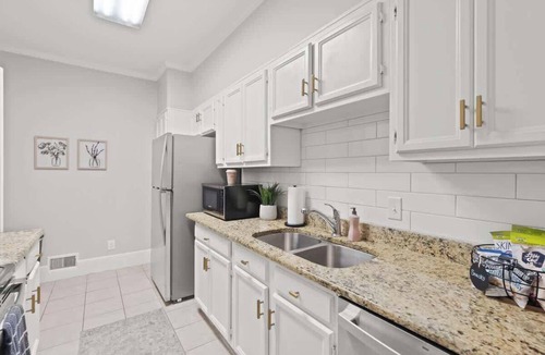 Columbia Condo | Stylish King Retreat Near 5 Points with Patio