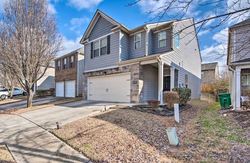 Church Street House | Suburban Atlanta Vacation Home ~ 3 Mi to Airport!