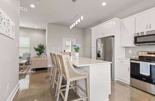 Youngsville House | Sugarcane House KING Beds Near Sports Complex Luxe