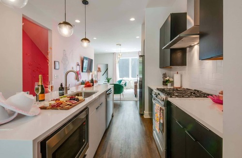 Nashville House | Summer rooftop decks, karaoke rooms, game rooms near Broadway & Nissan Stadium