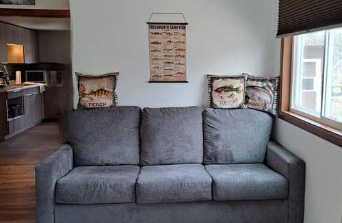 Summit Lake Cabin | Summit Lake Escape - dog friendly cabin