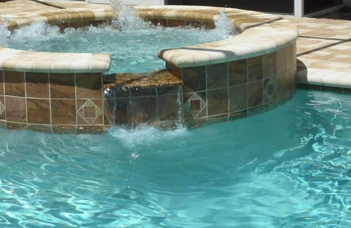 Caloosahatchee Condo | Sun, beach, and great deals—discover big discounts!