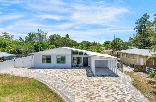 Sarasota House | Sun-Kissed Haven Quiet 3BR/2BA Sleeps 6