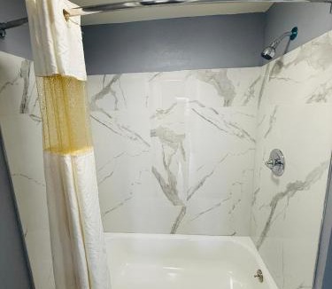 Drayton Hotel | Sun N Sand Motel