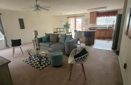 Athens House | Sunlight Rancher W/Nice Back Yard.