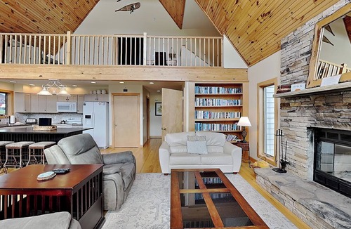 McHenry Cottage | Sunny Boy by Taylor Made Deep Creek