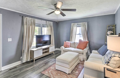 Bristol House | Sunny Bristol Home w/ Yard - Walk to Downtown