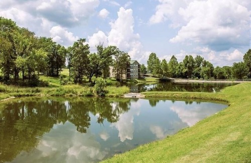 Branson Condo | Sunset Penthouse 2 Bedroom Condo by RedAwning