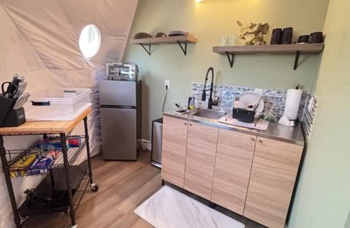 Marion House | Sunshine Dome @ Soulshine Glamping also check out Moonshine Dome