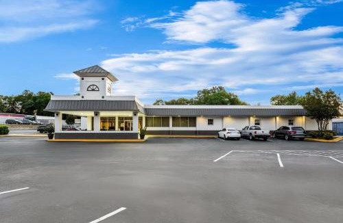Gaffney Hotel | Super 8 by Wyndham Gaffney