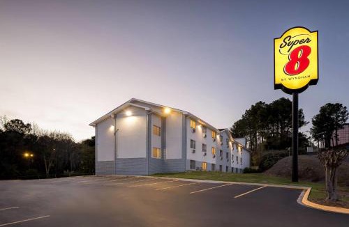 Homewood Hotel | Super 8 by Wyndham Homewood Birmingham Area