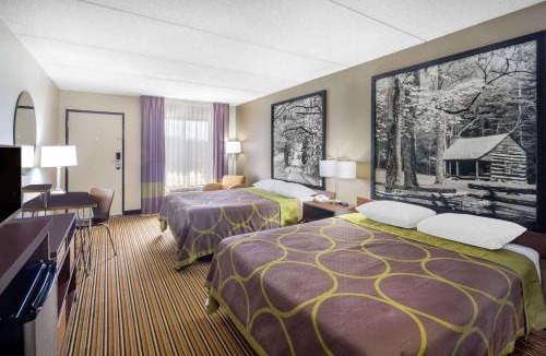 Powell Hotel | Super 8 by Wyndham Knoxville North/Powell