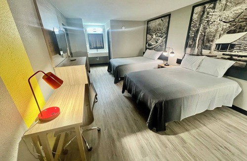 Manchester Hotel | Super 8 by Wyndham Manchester TN