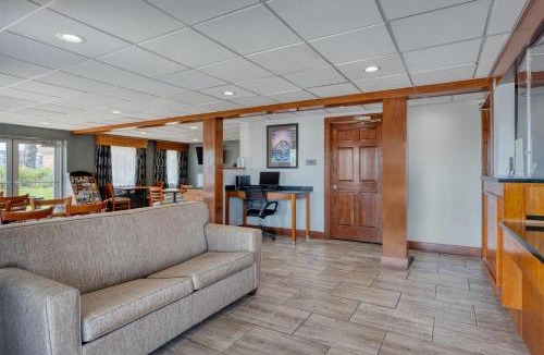 Bowling Green Hotel | SureStay Hotel by Best Western Bowling Green North