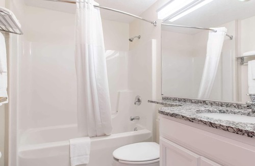 Christiansburg Hotel | SureStay Hotel by Best Western Christiansburg Blacksburg