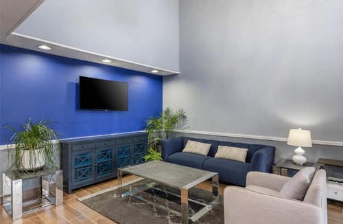 Asheboro Hotel | SureStay Plus Hotel by Best Western Asheboro