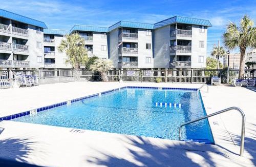 North Myrtle Beach House | Surf Shack at Sea Cabin w Pool