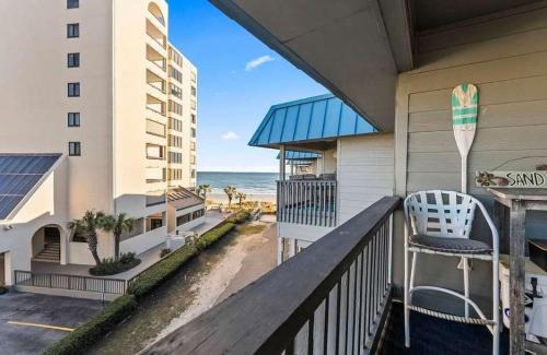 North Myrtle Beach House | Surf Shack at Sea Cabin w Pool