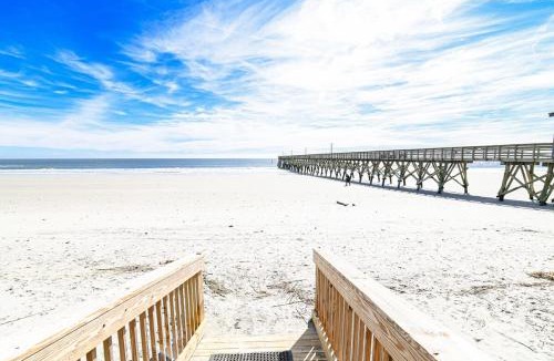North Myrtle Beach House | Surf Shack at Sea Cabin w Pool