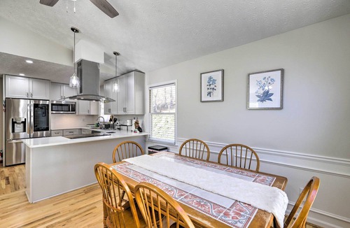 Suwanee House | Suwanee House w/Pool & Game Room!