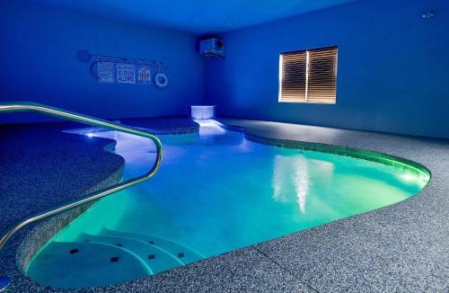 Seymour House | Swimming in the Smokies by American Patriot Getaways