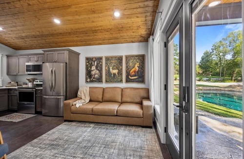 Wildwood House | Sycamore Grove | 2 Luxury Villas w/lagoon +hot tub