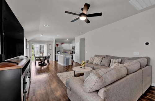 Oxford House | Talladega-2- Nights Retreat