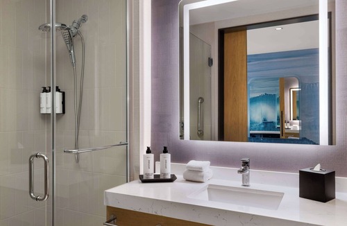 Downtown Louisville Hotel | Tempo By Hilton Louisville Downtown Nulu
