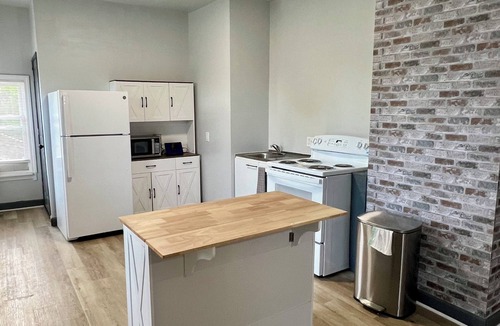New Center Detroit House | Terrific 2-bedroom house with AC in vibrant Detroit