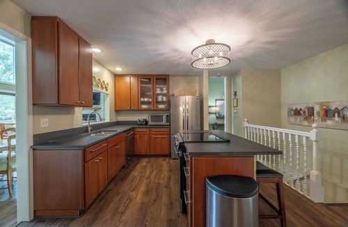 Innsbrook House | The Aspen Cottage by Innsbrook Vacations!