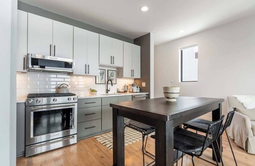 Hillsboro Village House | The Bel- Vandy