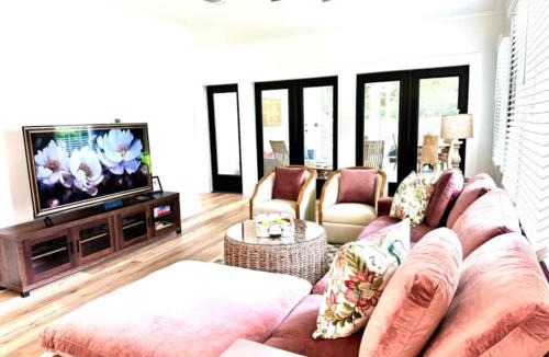 Old Town House | The Big Twisted Oaks