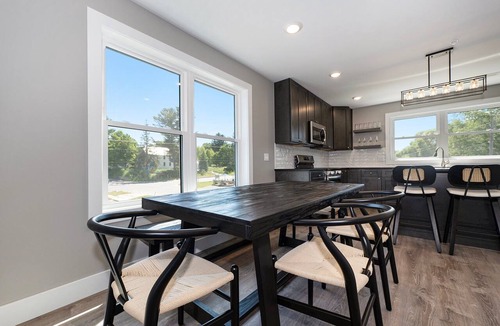 Lake Leelanau Condo | 🌲 The Birches ➠ Luxury Condotel in Downtown Lake Leelanau | U5