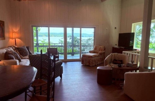 Iuka House | The Bungalow at Bear Creek