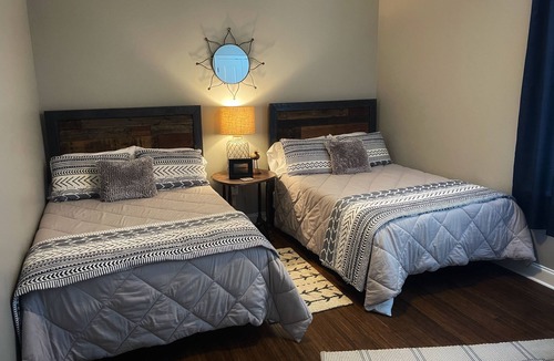 Belen Apartment | The Carriage House on Moon Lake near Clarksdale MS and Helena AR