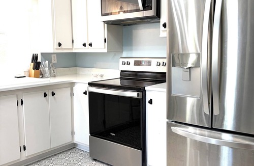Lucedale House | The Cozy Cottage: 3-bedroom/2-bath home in the heart of Lucedale