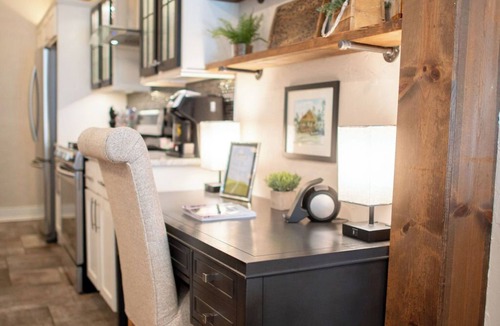 Rountree House | The Dryer House - A Charming Restored Home in a Walkable Neighborhood