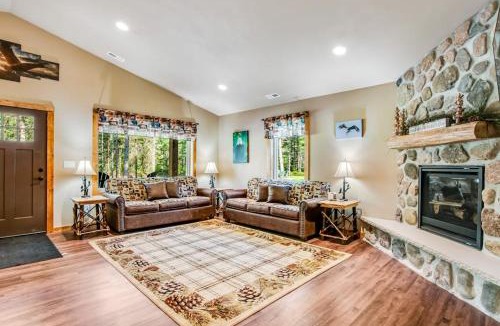 Conover House | The Eagle