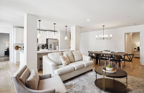 Central Business District Hotel | The Eleanor New Orleans 4BD/3B - All King Bedrooms