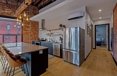 Effingham Apartment | The Exchange. Big Luxury Loft, XCHNG. Modern Loft in the heart of Effingham.