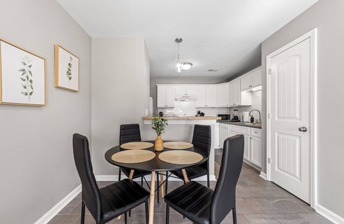 Clarksville Condo | The Family Float at Autumn Ridge, Hosted by Byers & Harvey