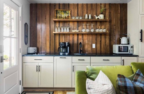 Arcadia House | The Farm at Arcadia: Newly Renovated Golf Retreat